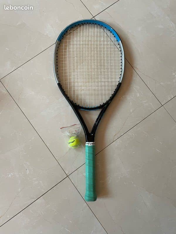 Raquette de Tennis Wilson Ultra V3.0 enfant taille 26