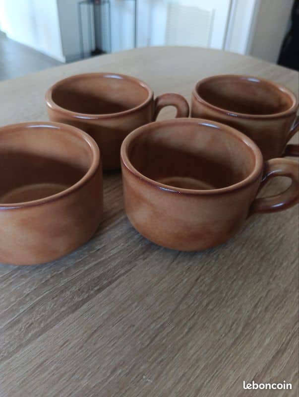 Tasses vintage