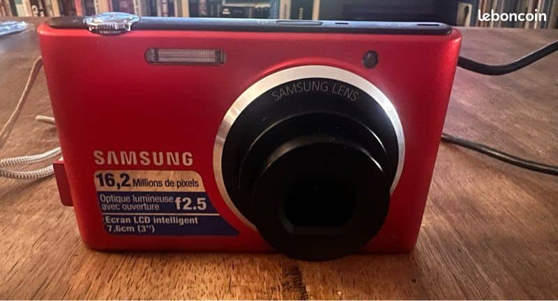 Appareil photo numérique Samsung ST72 – 16,2 MP – Fonctionnel + chargeur