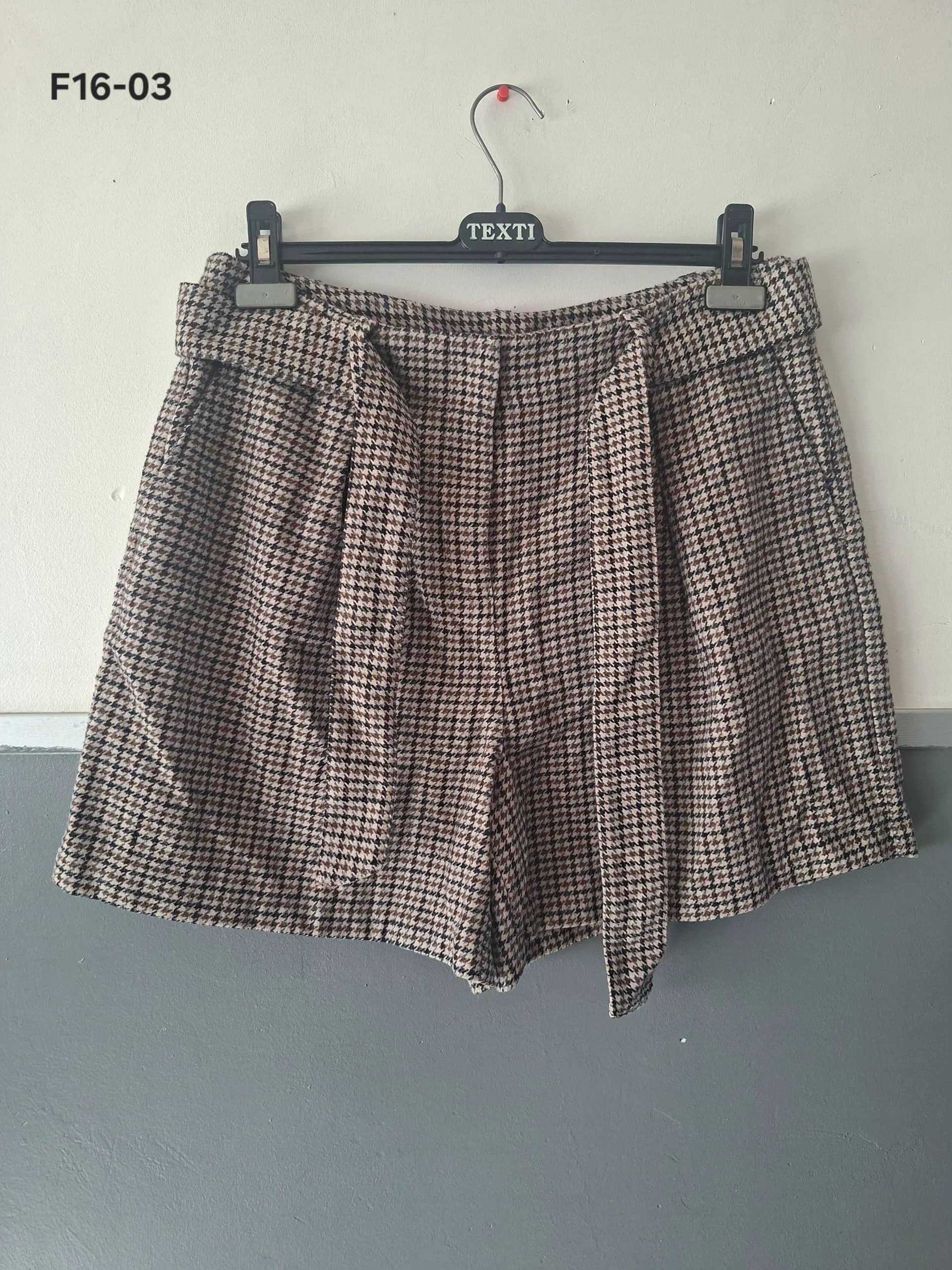 🌷F16-03🌷Short Promod T.42 pied-de-poule beige/marron – Très bon état🌷