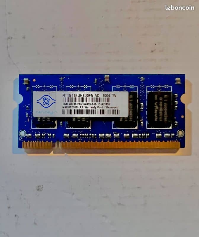 Nanya Technology - Barrette/module mémoire vive RAM 1Go - DDR2 - SO-DIMM - PC2-6400S - 800MHz - CL6 - 1.8V - Non-ECC