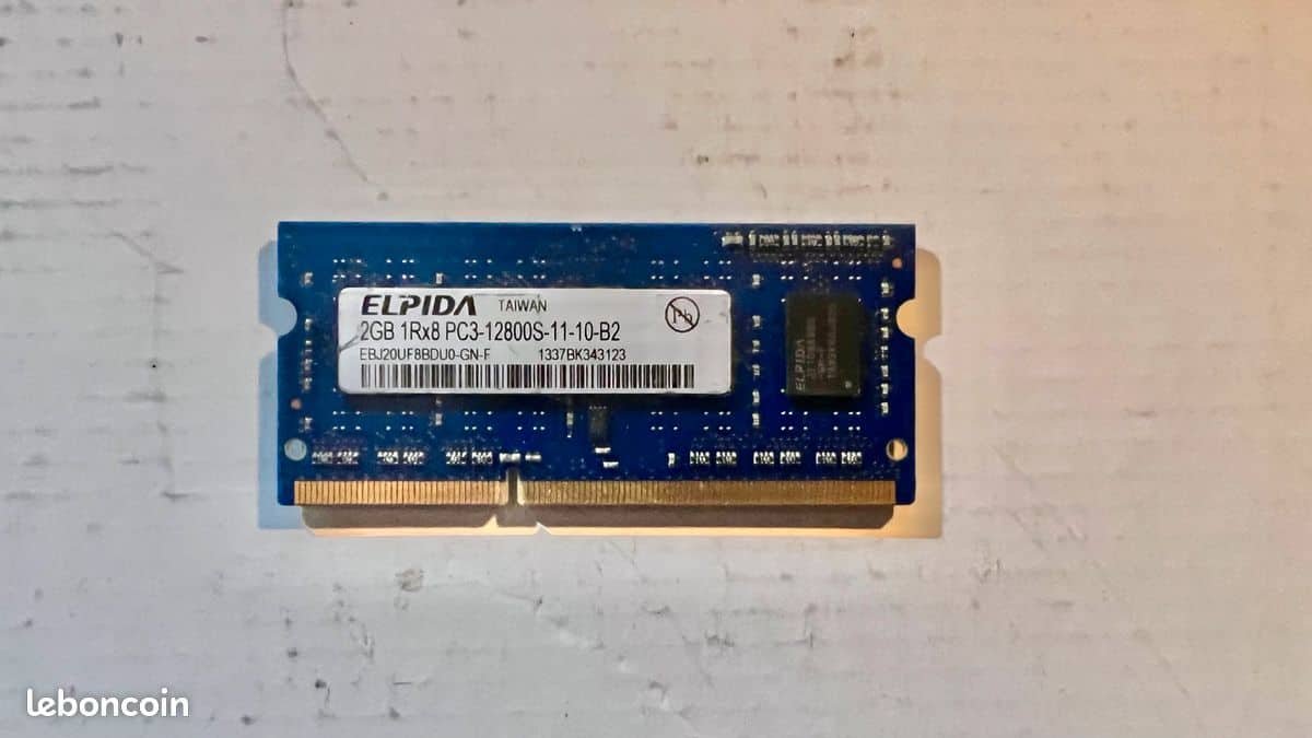 Elpida-Micron Technology - Barrette/module mémoire vive RAM 2Go - DDR3L - SO-DIMM - PC3-12800S - 1600MHz - CL11 - 1.5V