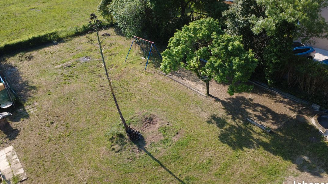 Terrain 501 m² LA MOTTE