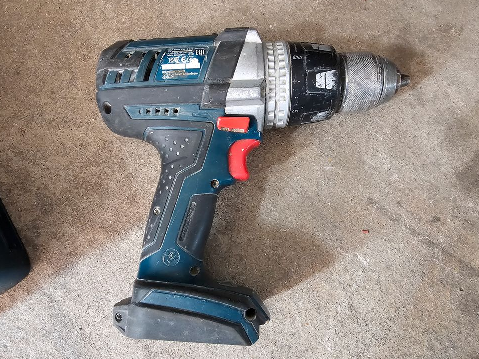 Perceuse-visseuse sans fil 18 V-21 Bosch Professional