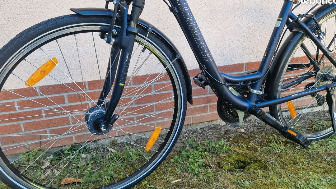 Velo de ville, randonnée robuste et confortable