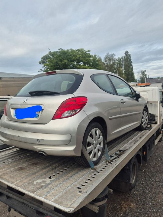 Pièces peugeot 207