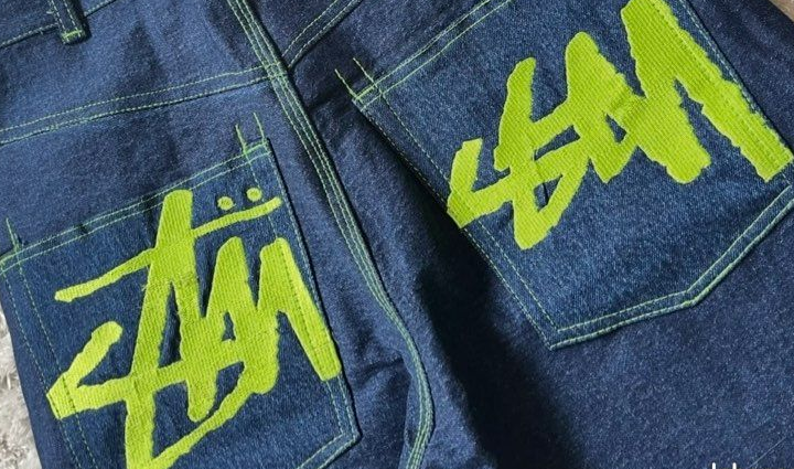 Short stussy streetwear