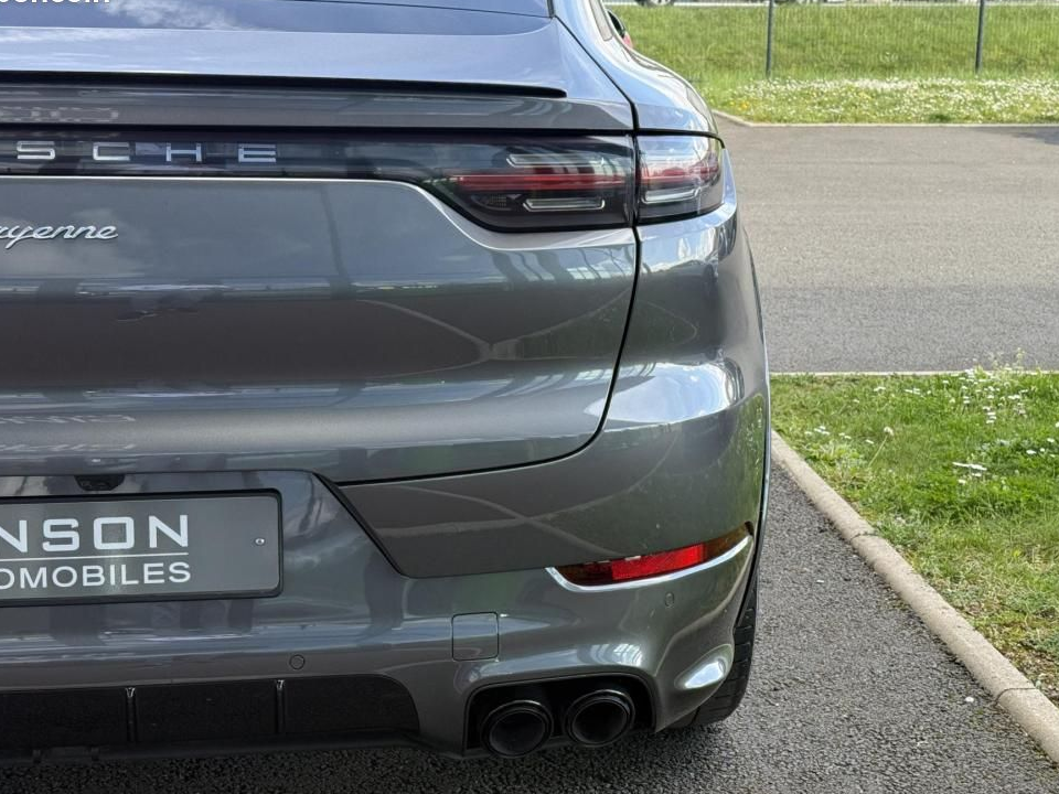 Porsche Cayenne Coupé 3.0i V6 - 340 BVA Tiptronic S COUPE E-Hybrid