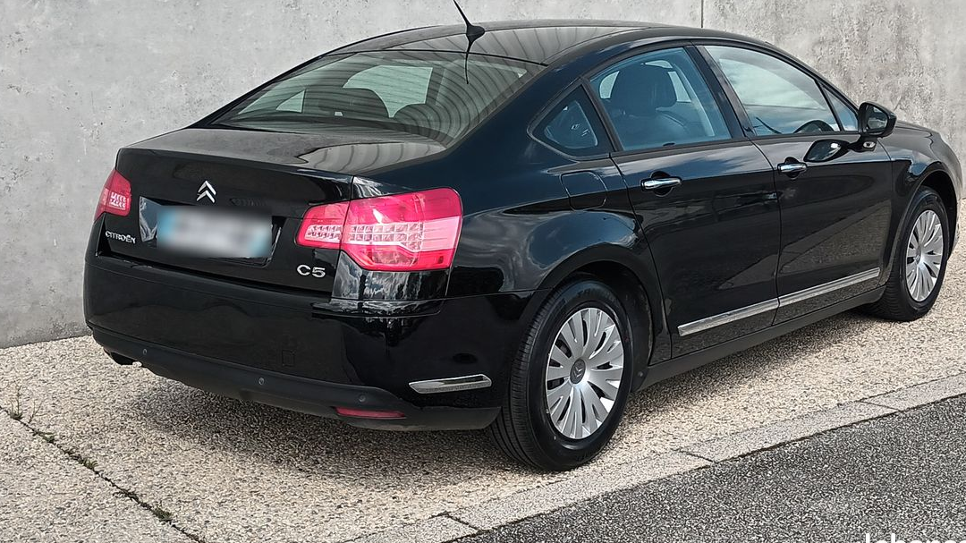 Très belle CITROEN C5 II PHASE II 2.0 HDI 163 ch Hydractive Boite Auto