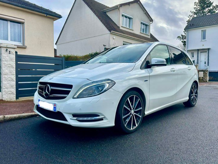 Mercedes B classe 200 CDI SPORT 7G-DCT SUPER ÉTAT