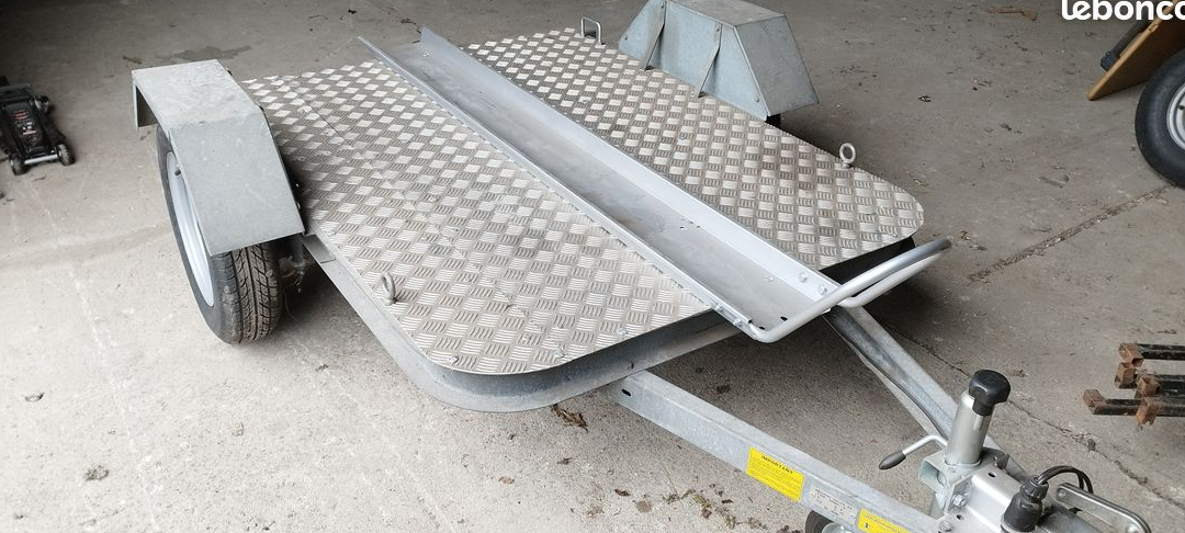 Remorque moto 13 pouces entièrement rénové