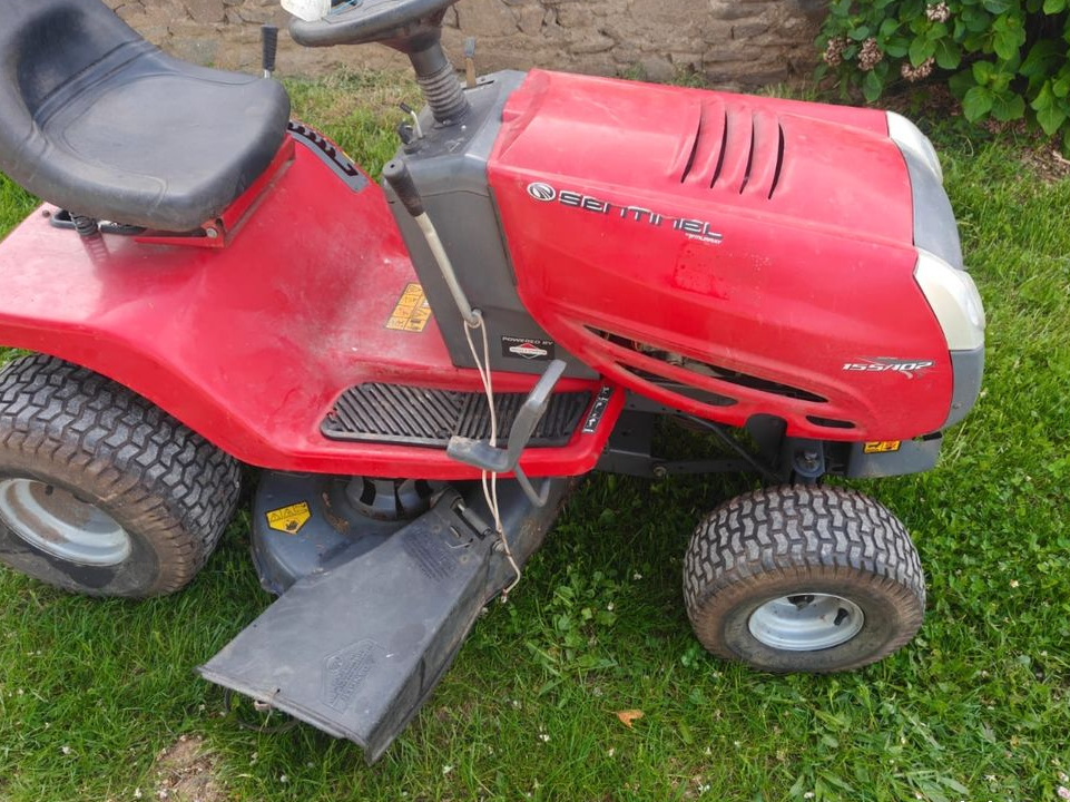 Tracteur tondeuse