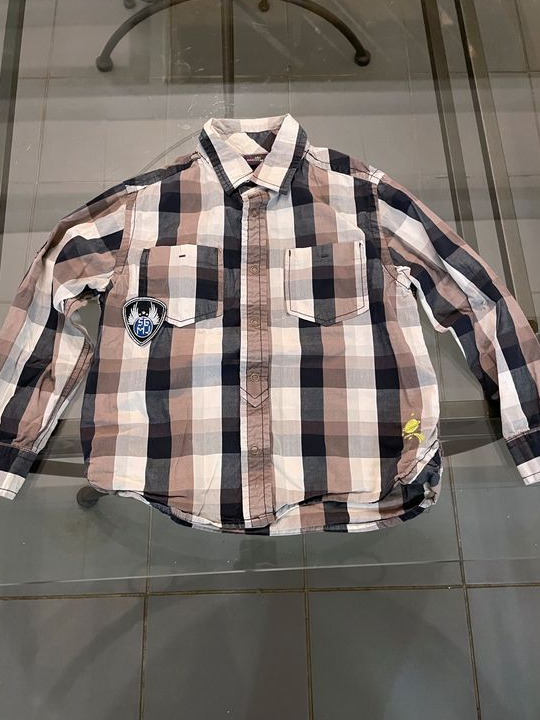 Lot vêtements garçon 6 ans (8 pièces)