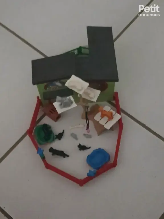 playmobil maison chat très bon état complet