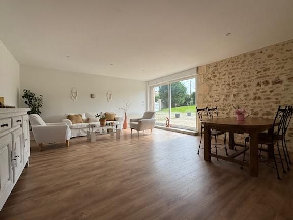 Maison 5 pièces 158 m²