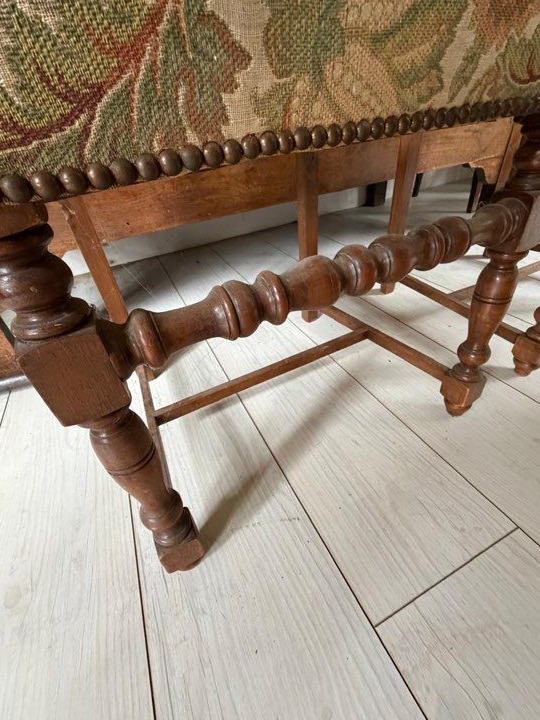 Chaise style Louis XIII