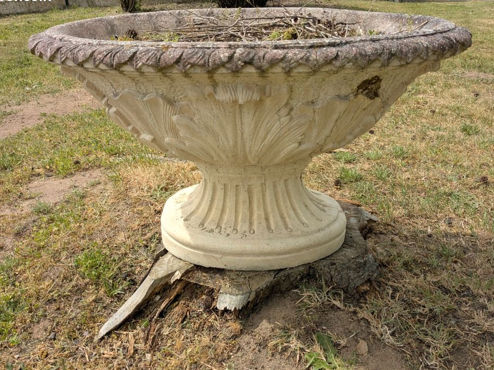 Jardinière sur pied