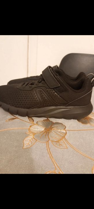 Baskets Newfeel Soft 140 JR – Noir Total – Pointure 38