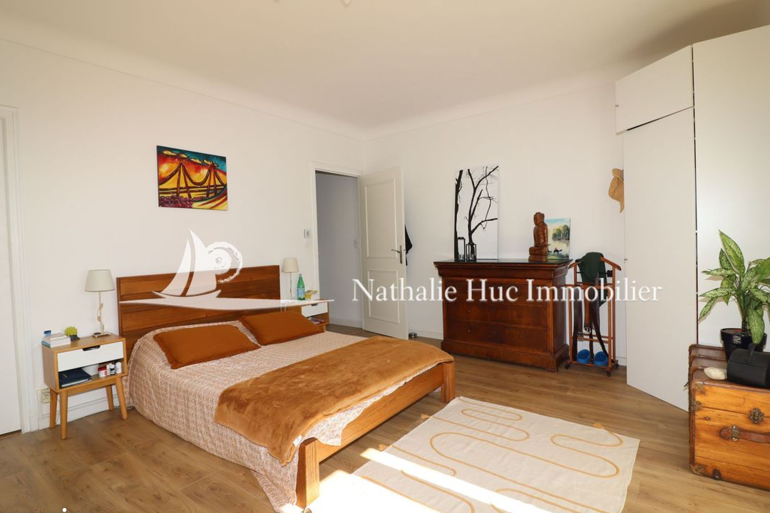 Maison 6 pièces 200 m²