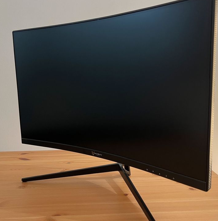 Écran pc moniteur gamer 24 pouces incurvé 165hz full HD- parfait état