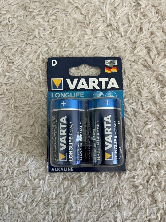 Lot de pile neuve (LR14, LR20 et CR2430)