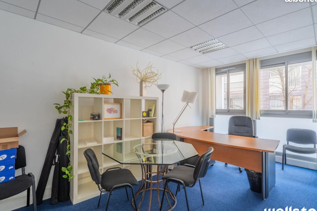 Bureaux 297 m²