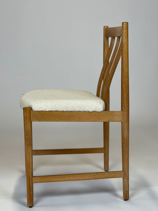Lot de 6 chaises scandinaves des années 60 en chêne