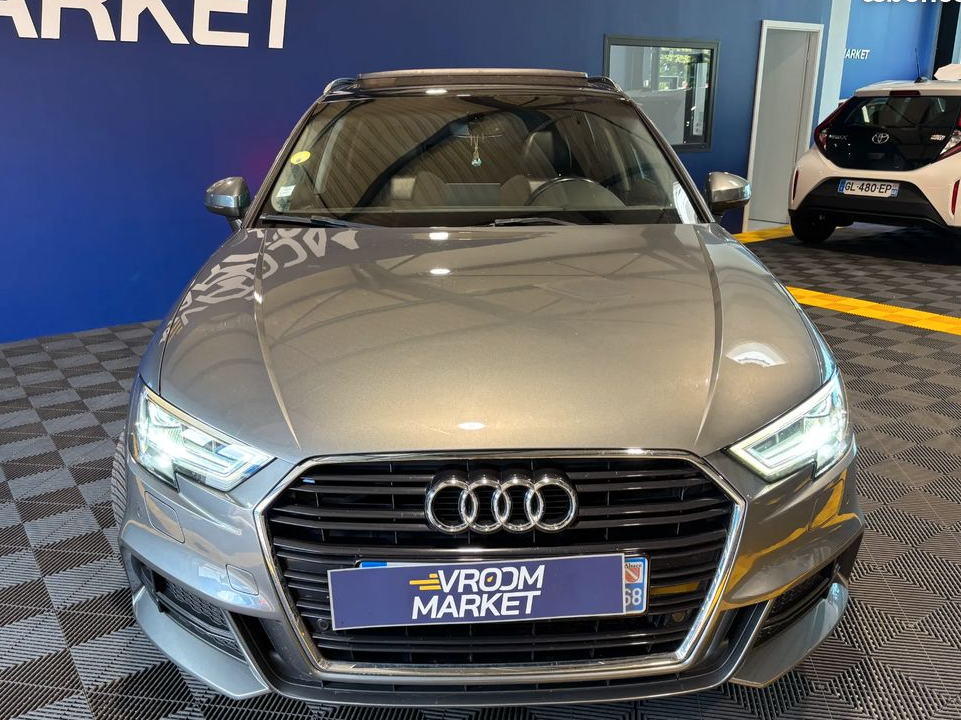 AUDI A3 Sportback 2.0 D 150ch S line - 2017 - Toit ouvrant - Sièges électriques chauffants - Suivi complet