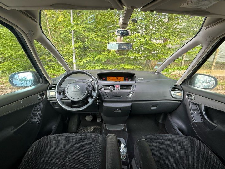Citroën C4 Picasso BVA 1.6l HDI 110CV
