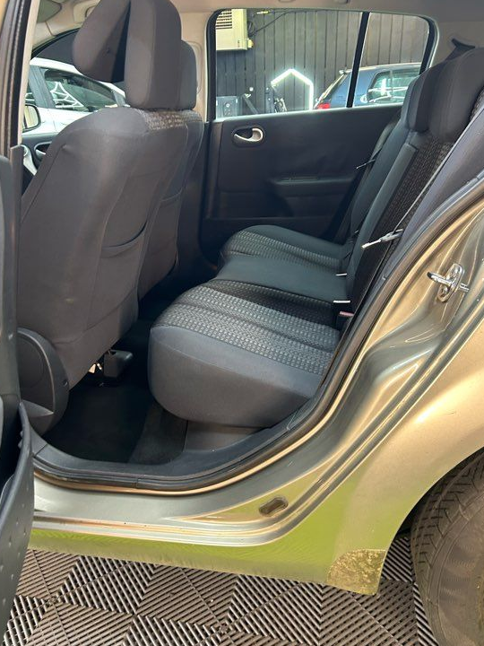 Renault Mégane II Hatchback 1.5 dCi 106cv CARTE GRISE OFFERTE