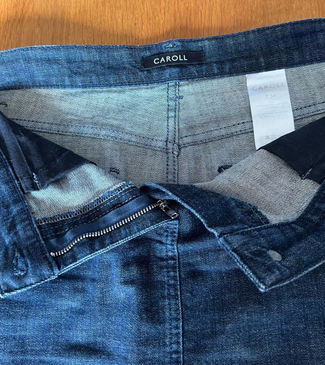Jupe en jean marque CAROLL T.38