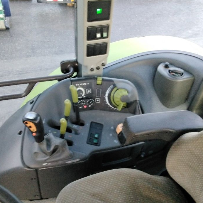 Claas ARES 657 ATZ
