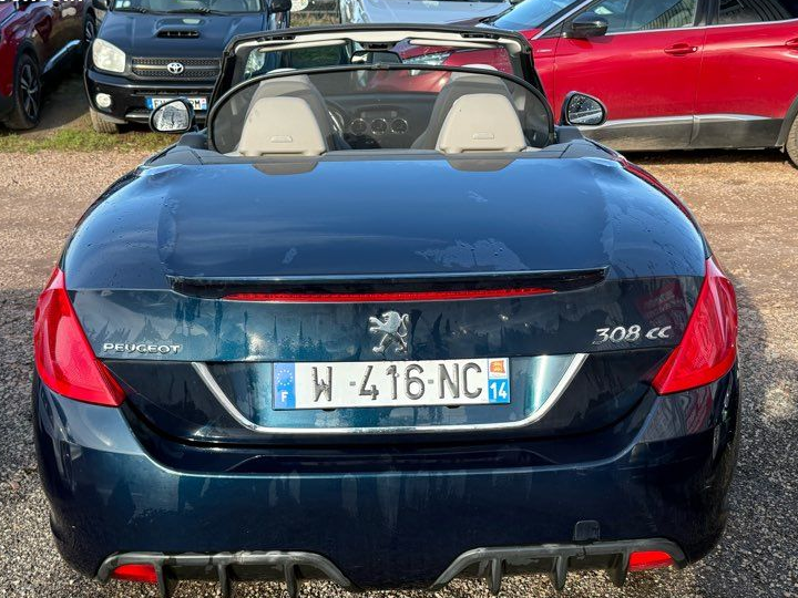 Peugeot 308 cc 1.6l hdi 112cv bv6 feline 1 ère main avec 146151 kms