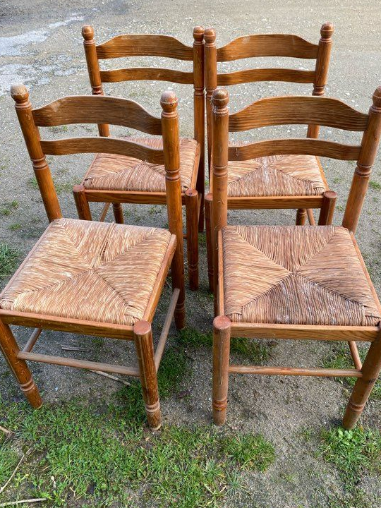 Chaises en pin