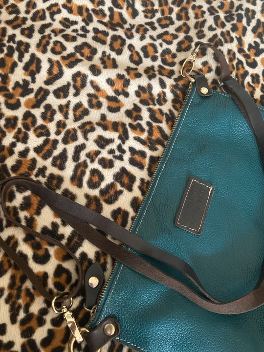 Sac bandoulière cuir grainé bleu canard