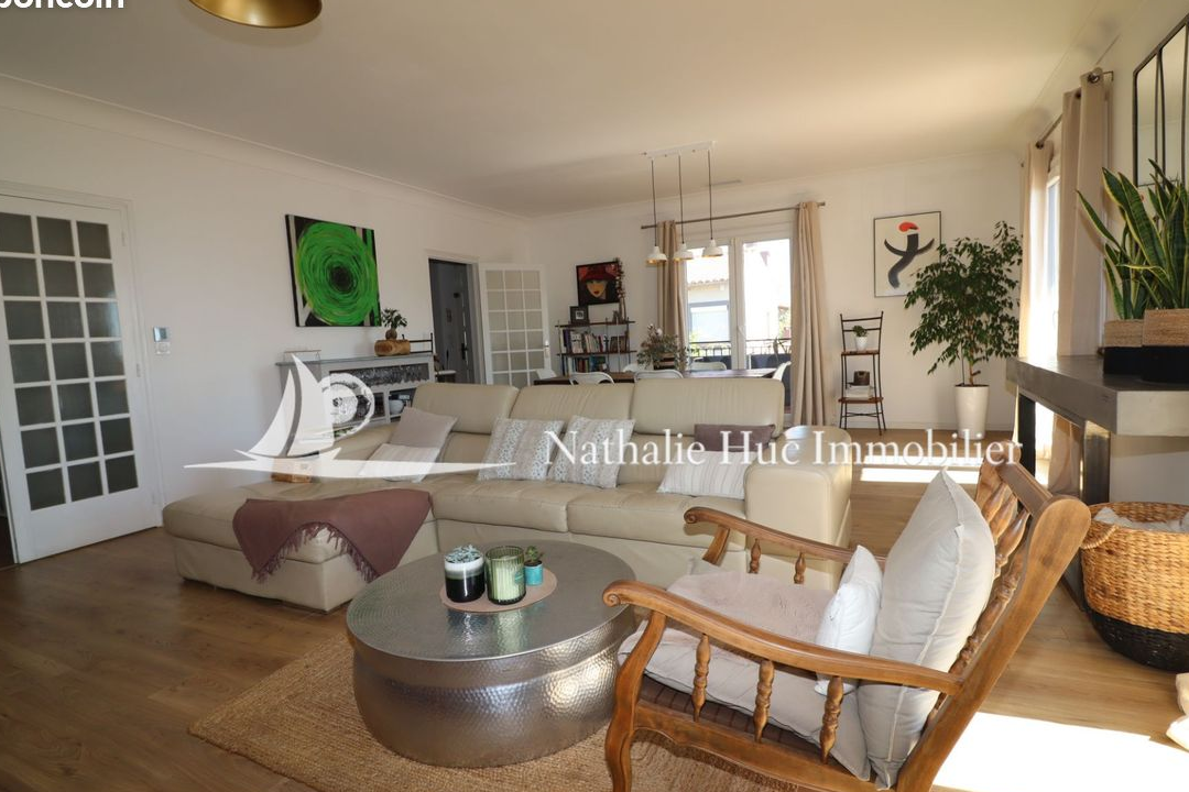 Maison 6 pièces 200 m²