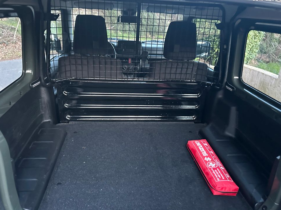 Voiture Suzuki jimny