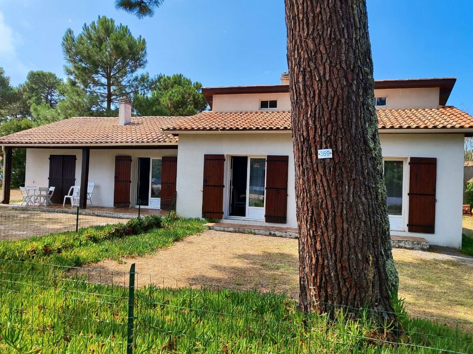 Villa T3 dans quartier calme et boise Biscarrosse plage