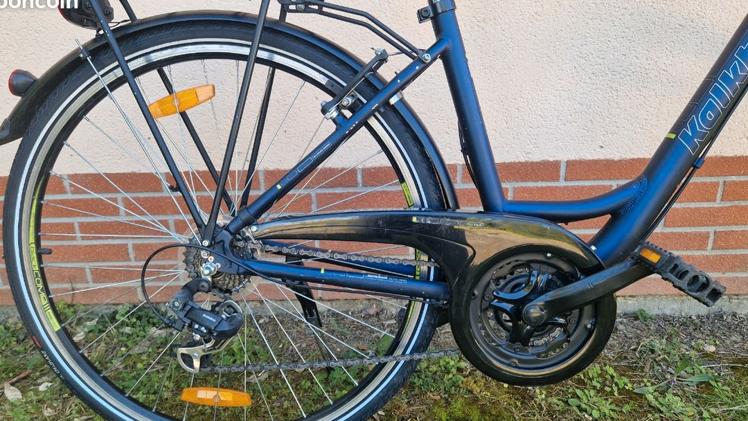 Velo de ville, randonnée robuste et confortable