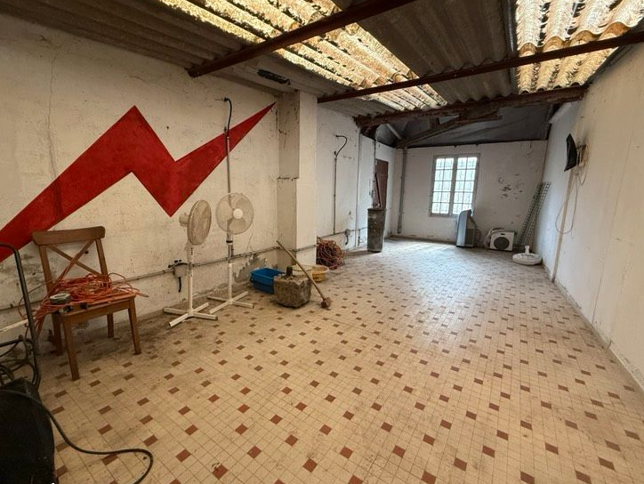 Maison 13 pièces 266 m²