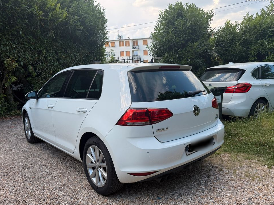 Volkswagen Golf 7 1.4 TSI 125 BLUEMOTION TECHNOLOGY LOUNGE
