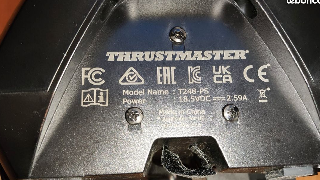 Volant Thrustmaster T248