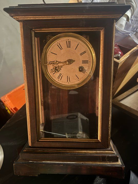 Lot d'horloges anciennes