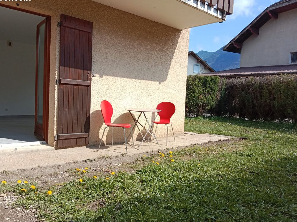 Duplex T3 avec jardin, cave et stationnement