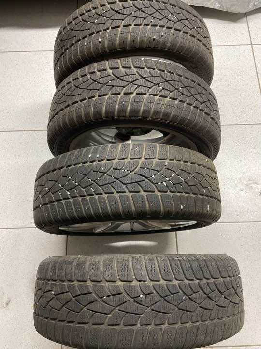 Pack pneus, neige et jantes, Audi A1