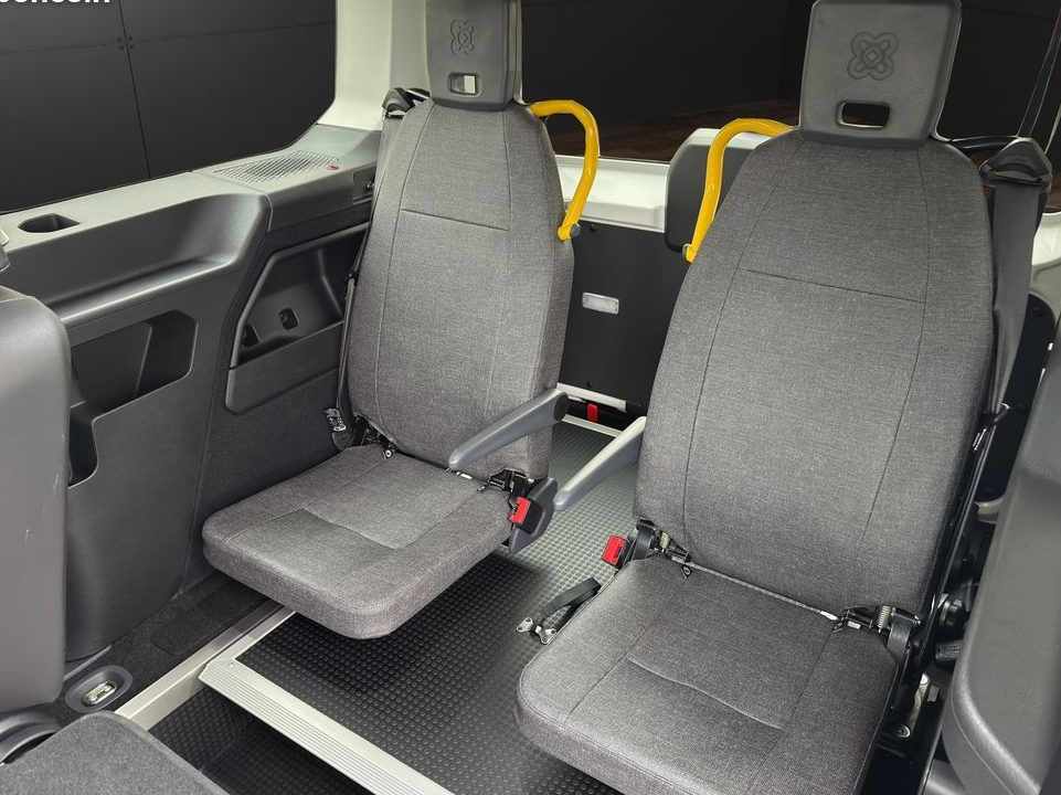 Caddy Maxi TPMR Neuf en Stock / Finition STYLE / TDI 122CV BVA DSG TPMR (Plusieurs véhicules sont disponibles sur notre parc)