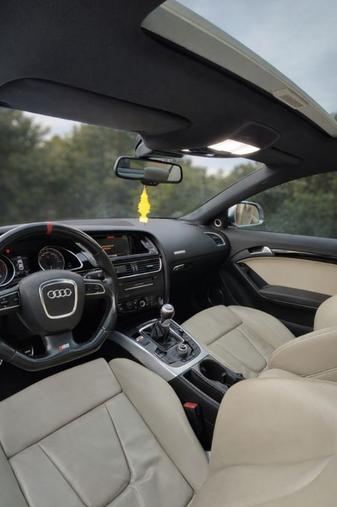 Audi S5 4.2 V8 2009 – Boîte manuelle – Suivi complet