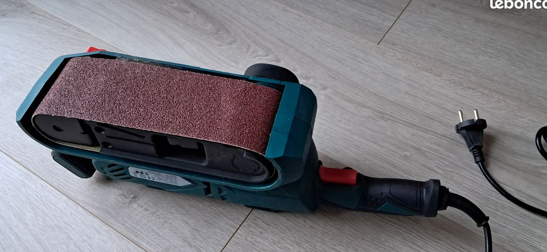 Ponceuse a bande neuve