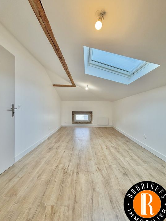 Appartement 4 pièces 93 m²