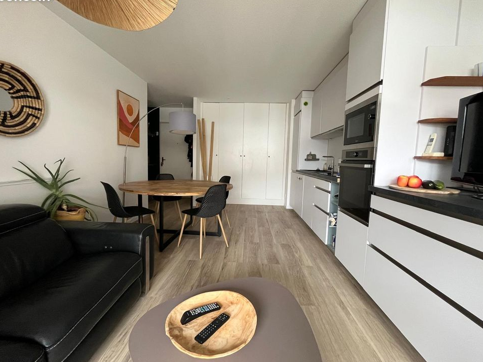 Chambre avec salle d’eau privée – Colocation confortable – Toulouse Sept Deniers